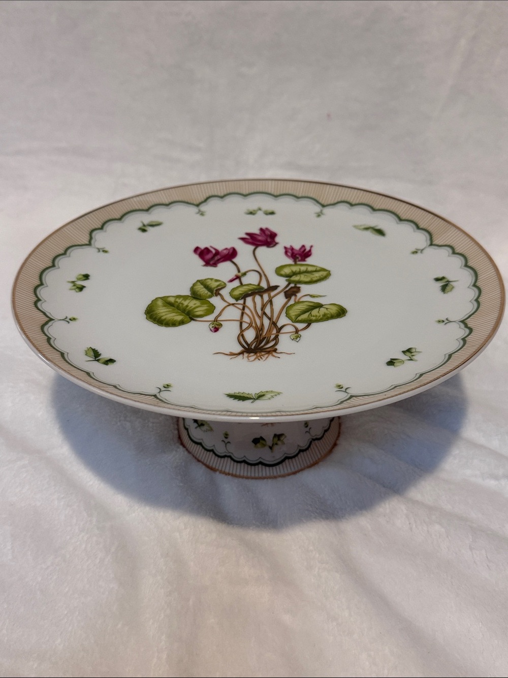 Victorian Garden Footed Cake Plate Georges Briard
